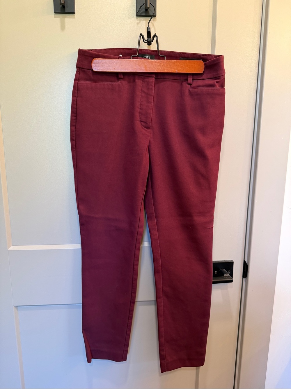 Loft Petite Women’s Maroon Skinny Work Pant